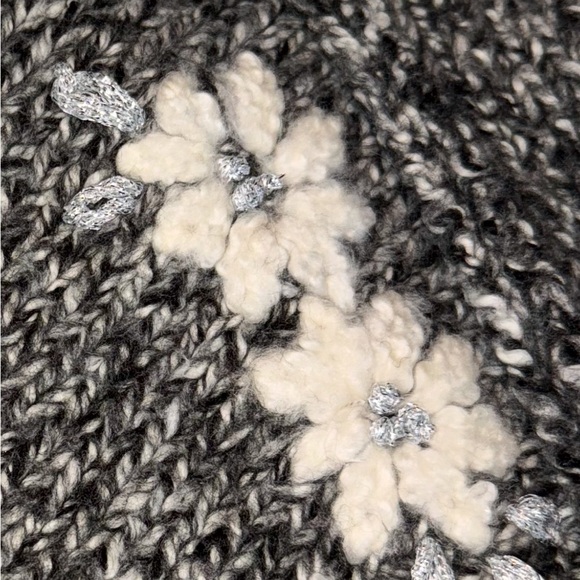 BRAND NEW Wildfox Flower Field Lewis Knit Sweater In Original Wildfox Packaging - Picture 7 of 9